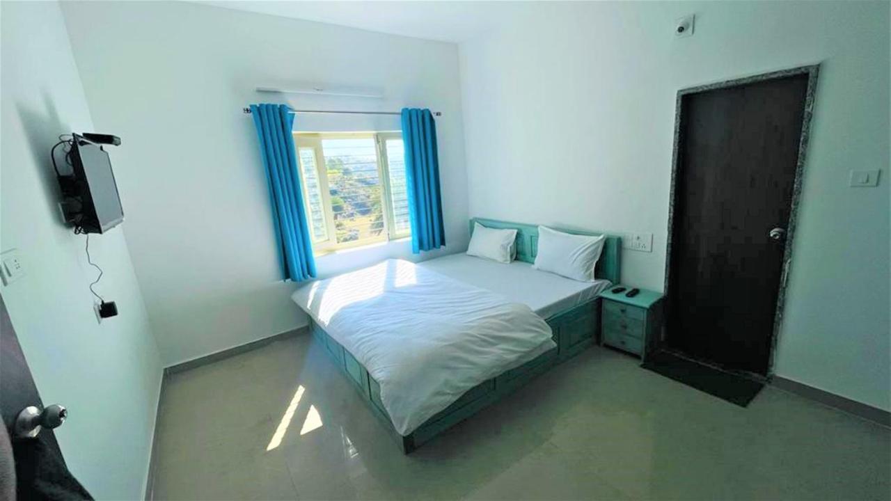 Shikhar Bunglow - A Stunning Valley View Bungalow In Mount Abu Bed and Breakfast Exterior foto